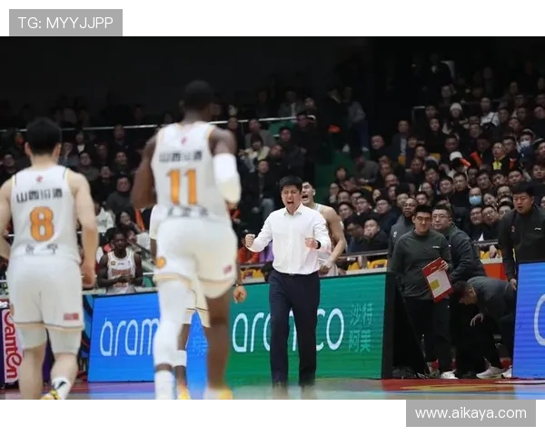 山东高速迎战山西汾酒力争晋级 全力拼搏展现篮球风采