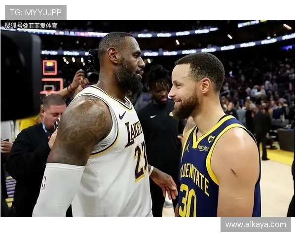 湖人勇士巅峰对决再掀NBA风暴詹姆斯库里引爆全场焦点