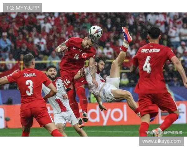 南京攀岩队的进攻策略与训练揭秘深度解析攀岩运动的魅力与挑战 南京攀岩队的进攻策略与训练揭秘深度解析攀岩运动的魅力与挑战