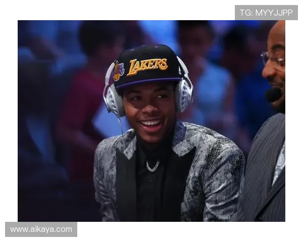 布兰登英格拉姆的成长之路与未来篮球生涯展望 布兰登英格拉姆的成长之路与未来篮球生涯展望